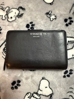 COACH Legacy Smooth Black Leather Zip Around Wallet